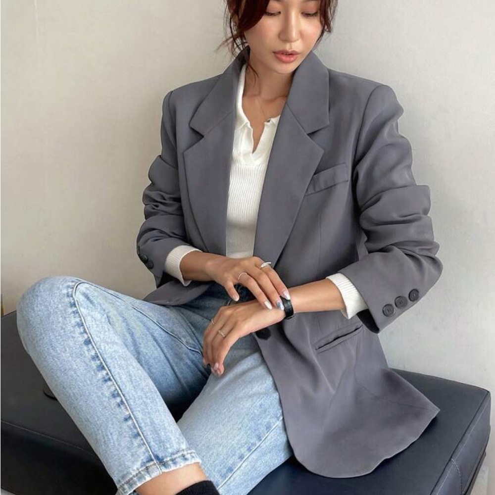 Suit blazer jacket gray button pocket NWT women’s